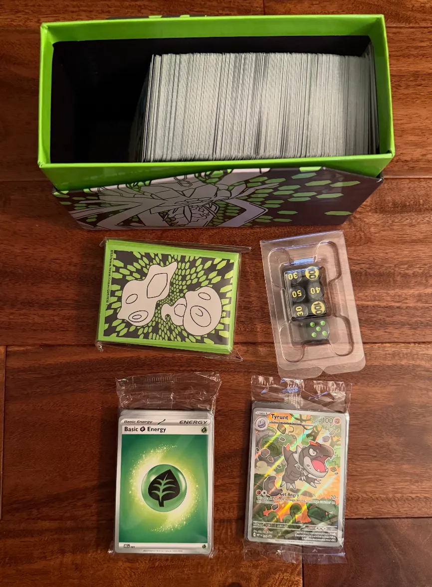 NO PACKS — Random BULK (as photo shows: sleeves, dice, energy cards) and English cards